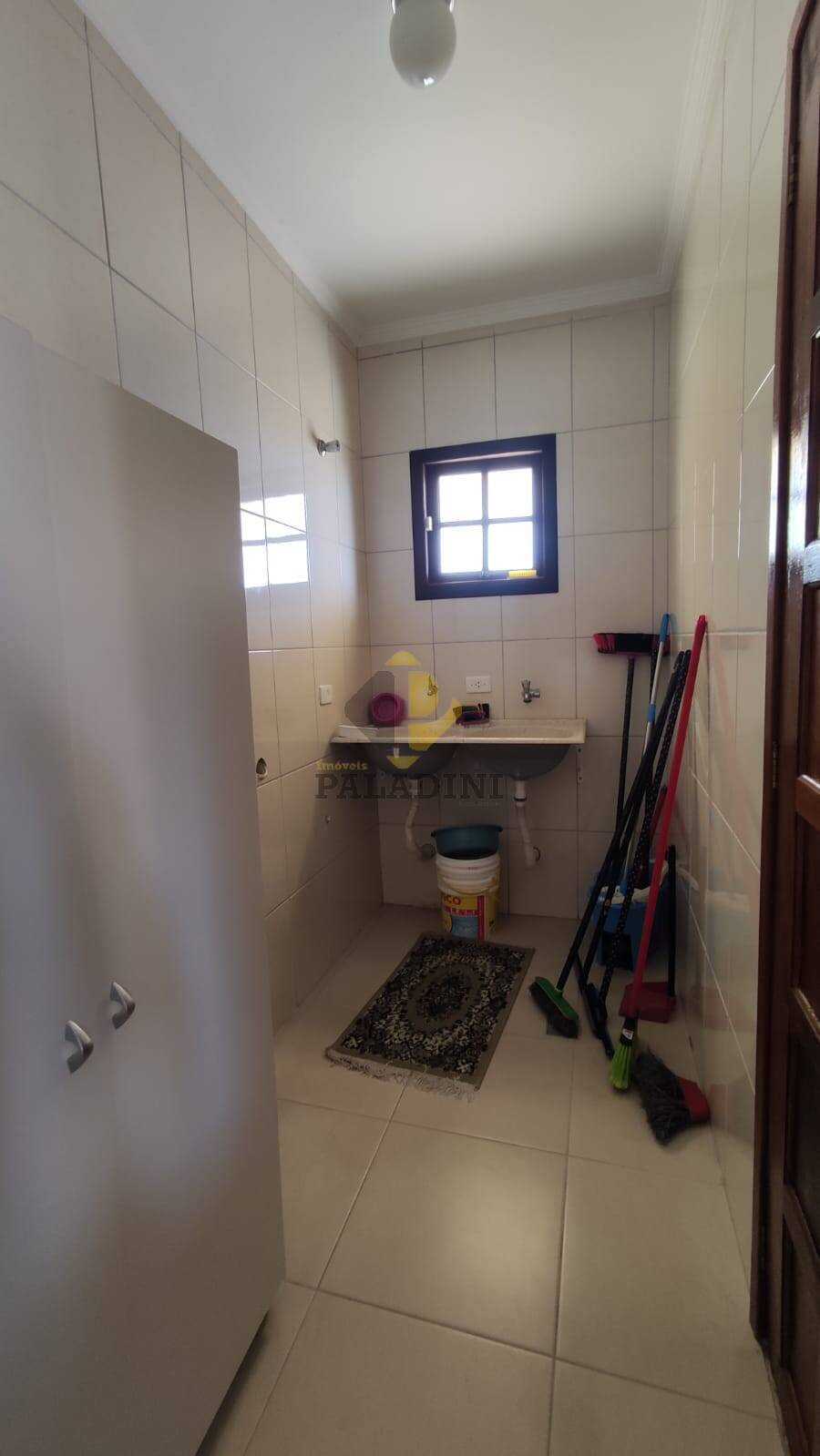 Casa de Condomínio à venda com 4 quartos, 300m² - Foto 37