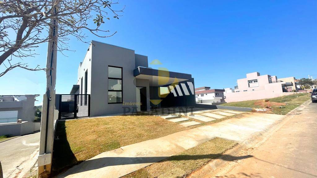 Casa de Condomínio à venda com 3 quartos, 300m² - Foto 6