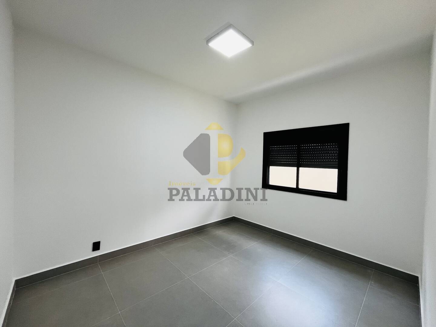 Casa à venda com 3 quartos, 205m² - Foto 11