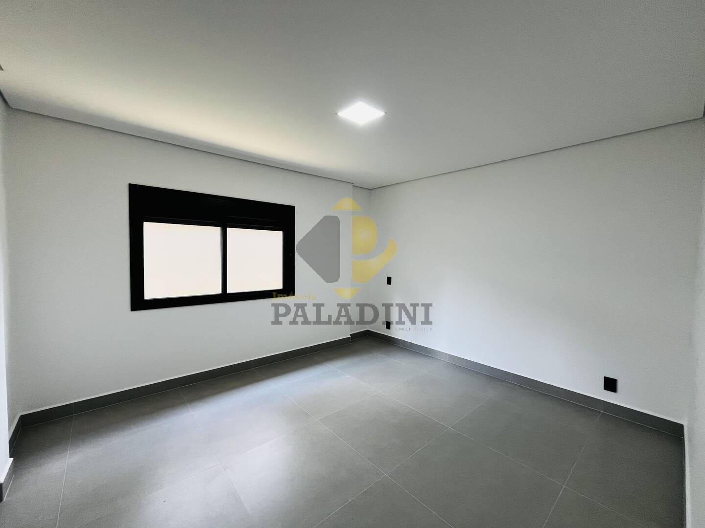 Casa à venda com 3 quartos, 205m² - Foto 13